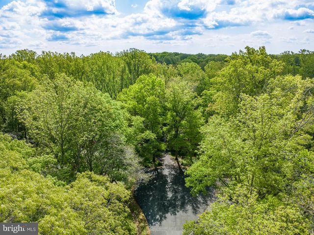 2302 SHORT RIDGE RD, Reston, VA 20191