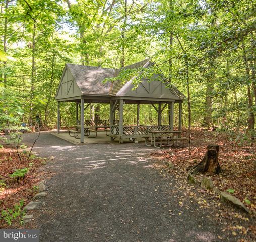 2302 SHORT RIDGE RD, Reston, VA 20191