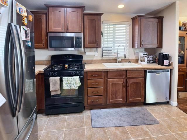 9395 Harritt Rd 215, Lakeside, CA 92040