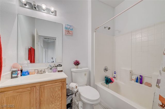 6312 Snap Ridge Street 102, North Las Vegas, NV 89081