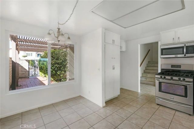 5540 E Vista Del Este, Anaheim, CA 92807