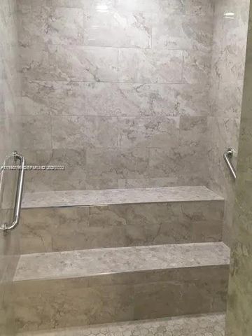 200 Berkley Rd 123, Hollywood, FL 33024