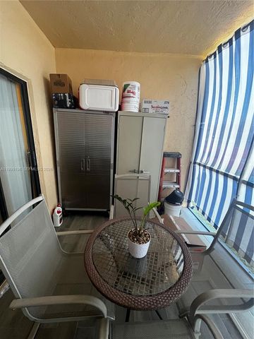 200 Berkley Rd 123, Hollywood, FL 33024