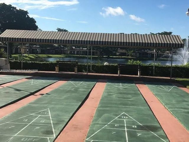 200 Berkley Rd 123, Hollywood, FL 33024