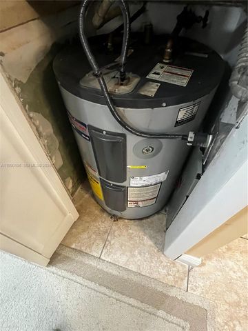 200 Berkley Rd 123, Hollywood, FL 33024