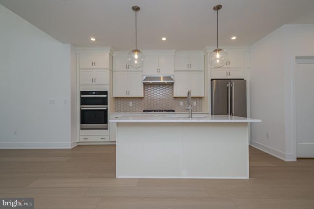 12203 ROSSINI DR, West Windsor, NJ 08540