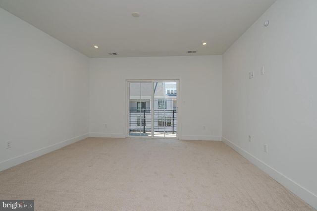 12203 ROSSINI DR, West Windsor, NJ 08540