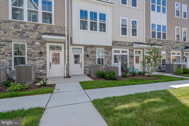 12203 ROSSINI DR, West Windsor, NJ 08540
