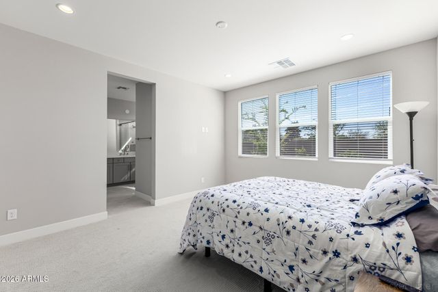 17631 W CRAWFORDSVILLE Drive, Surprise, AZ 85388