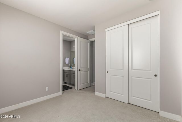 17631 W CRAWFORDSVILLE Drive, Surprise, AZ 85388