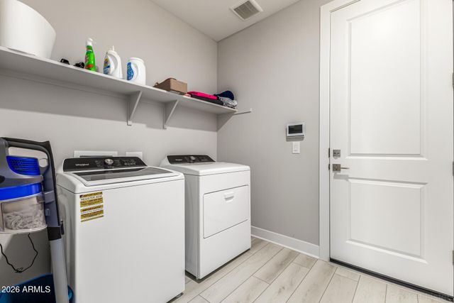 17631 W CRAWFORDSVILLE Drive, Surprise, AZ 85388