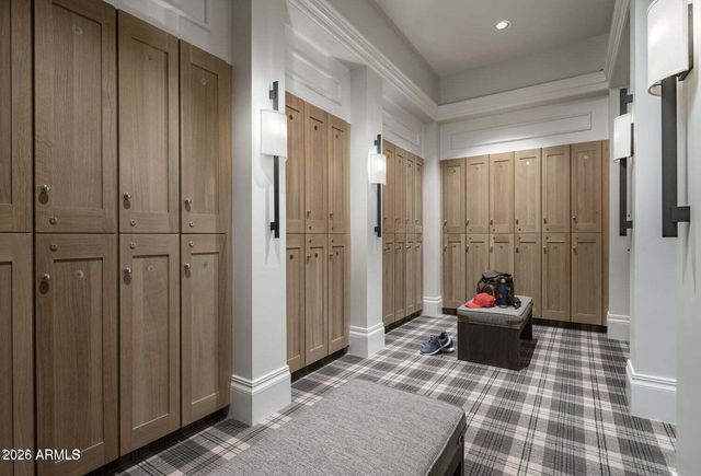 17631 W CRAWFORDSVILLE Drive, Surprise, AZ 85388