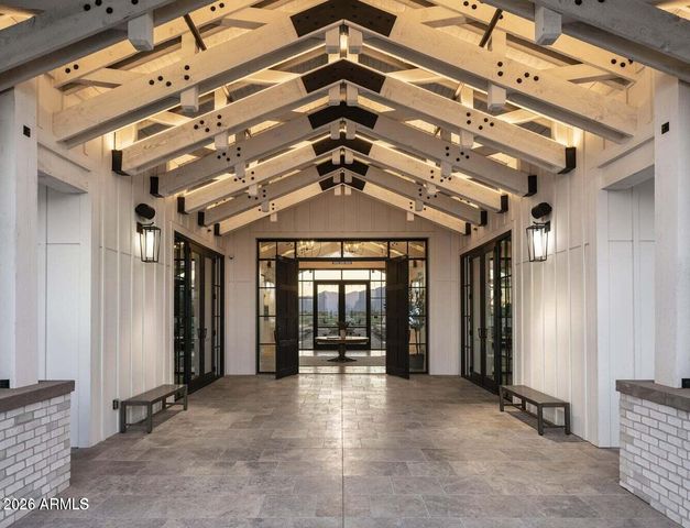 17631 W CRAWFORDSVILLE Drive, Surprise, AZ 85388