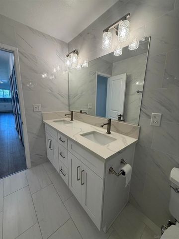 7934 Camino Huerta, San Diego, CA 92122