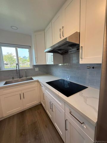 7934 Camino Huerta, San Diego, CA 92122