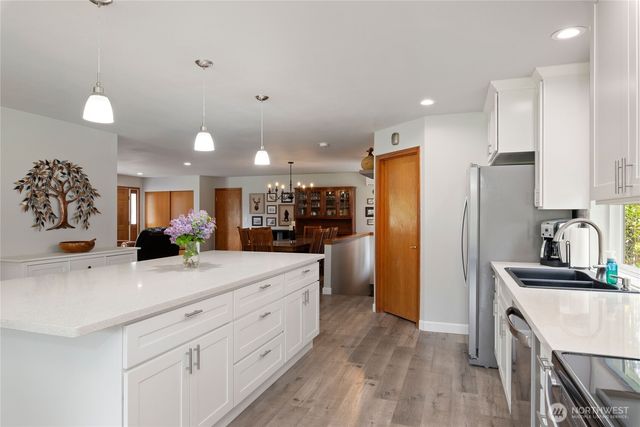 121 E Fir Tree Lane, Union, WA 98592