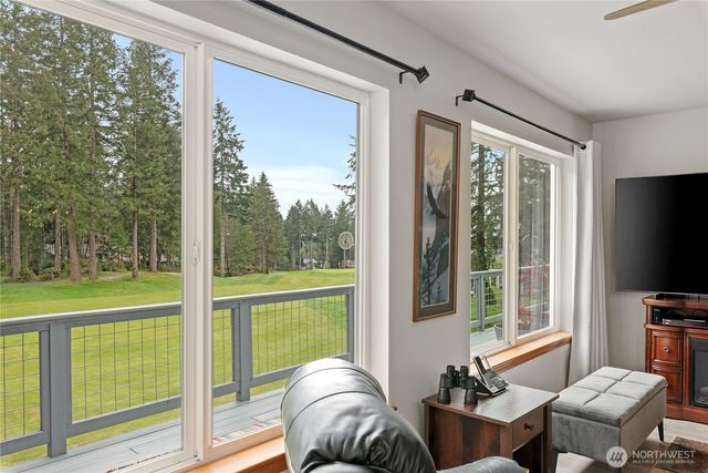 121 E Fir Tree Lane, Union, WA 98592