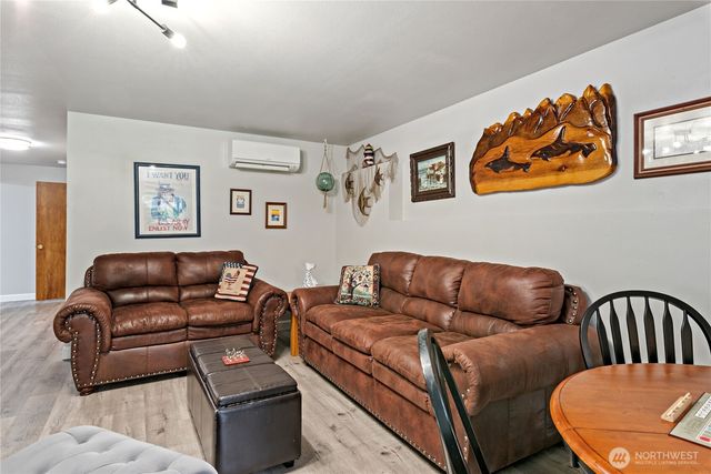 121 E Fir Tree Lane, Union, WA 98592