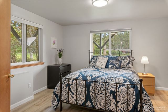 121 E Fir Tree Lane, Union, WA 98592