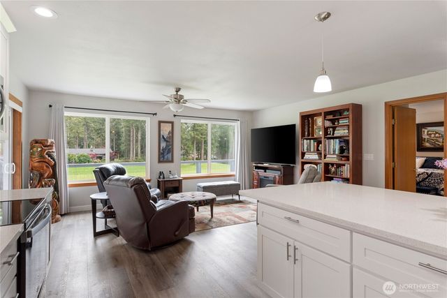 121 E Fir Tree Lane, Union, WA 98592