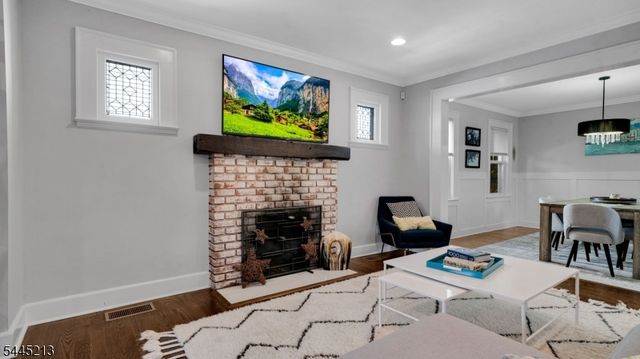180 Washington Ave, Rutherford Boro, NJ 07070