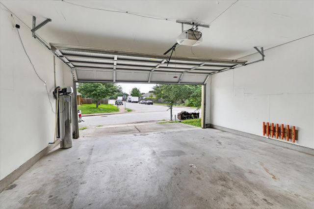 15111 Parrish Ln LN, Austin, TX 78725