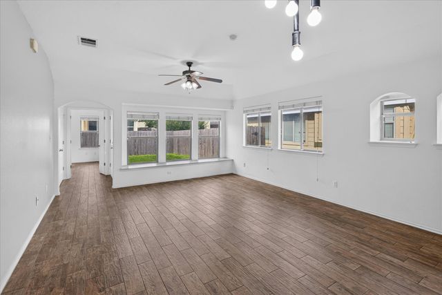 15111 Parrish Ln LN, Austin, TX 78725