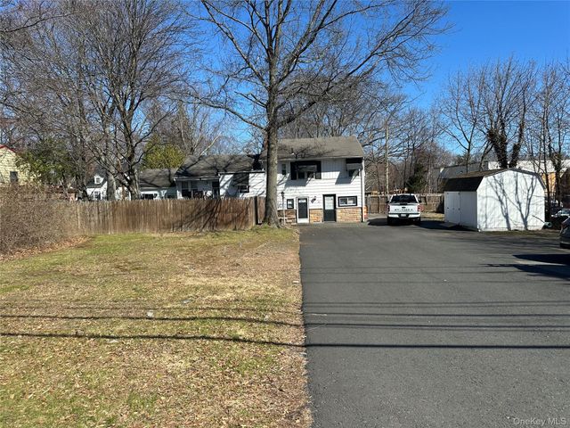 33 Marion Place, Pearl River, NY 10965