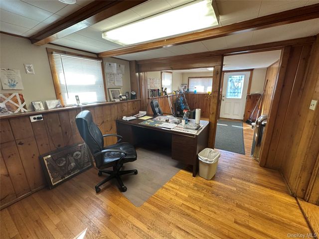 33 Marion Place, Pearl River, NY 10965