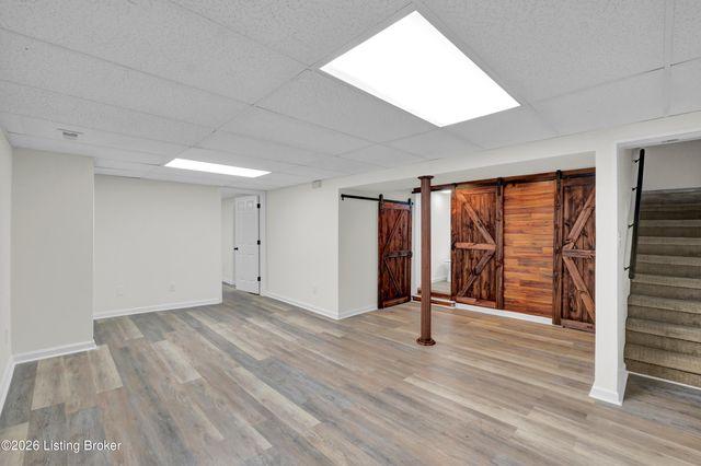 1024 Hillview Blvd, Louisville, KY 40229