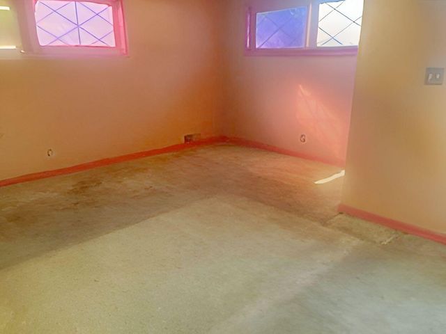 1006 Borger Street, Plainview, TX 79072