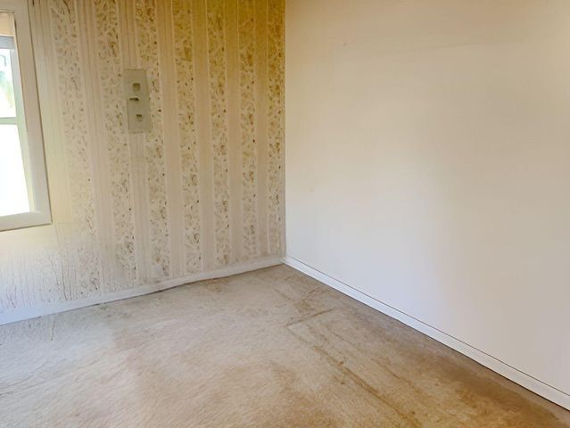 1006 Borger Street, Plainview, TX 79072