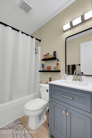 78 Rolling Heights Blvd, Rineyville, KY 40162