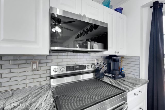 78 Rolling Heights Blvd, Rineyville, KY 40162