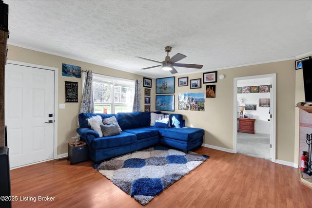 78 Rolling Heights Blvd, Rineyville, KY 40162