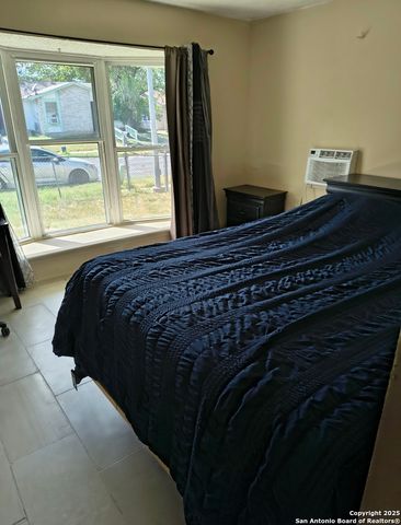 1230 Churing, San Antonio, TX 78245