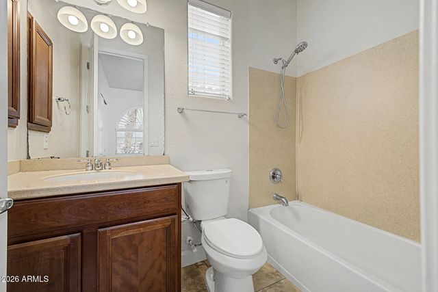 6840 W FREMONT Road, Laveen, AZ 85339