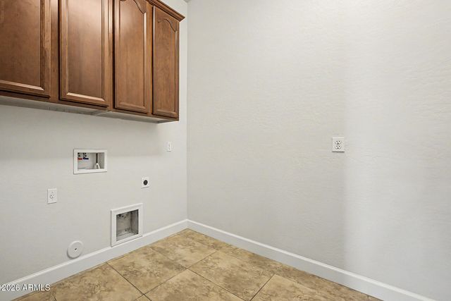 6840 W FREMONT Road, Laveen, AZ 85339