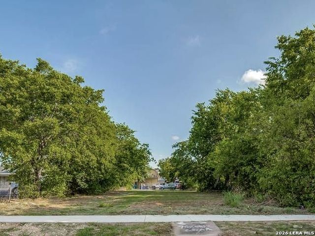 313 E Locust, San Antonio, TX 78212