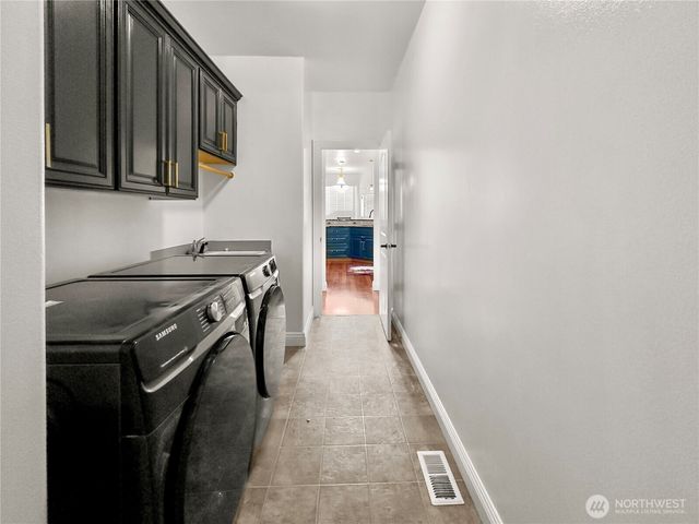6712 94th Street E, Puyallup, WA 98371