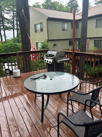 33 Spyglass Hill Dr 33, Ashland, MA 01721