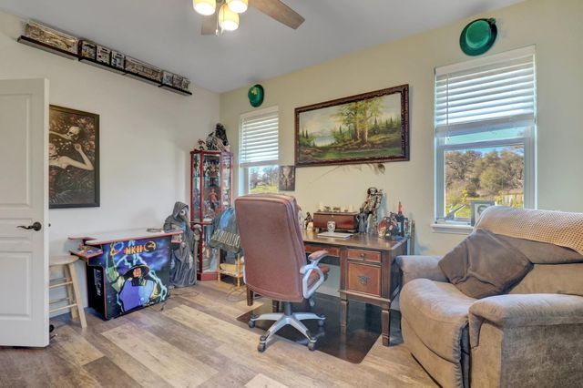 6718 Cross Star Trl, Marysville, CA 95901