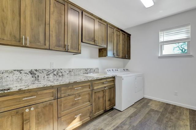 6718 Cross Star Trl, Marysville, CA 95901