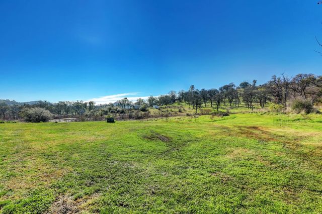 6718 Cross Star Trl, Marysville, CA 95901