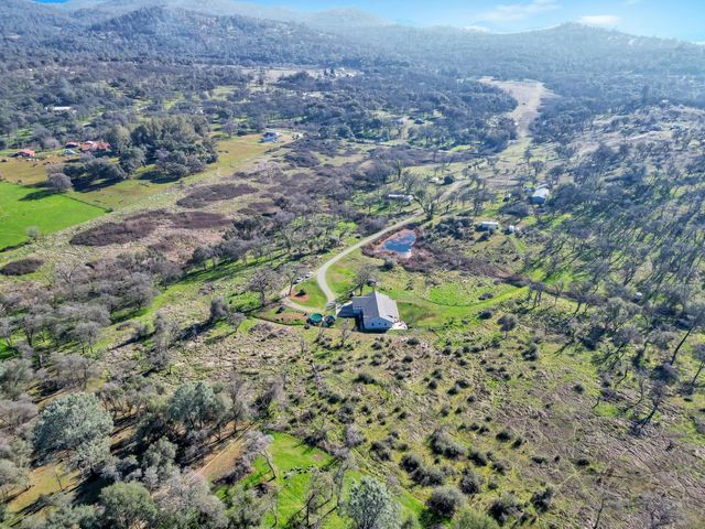 6718 Cross Star Trl, Marysville, CA 95901