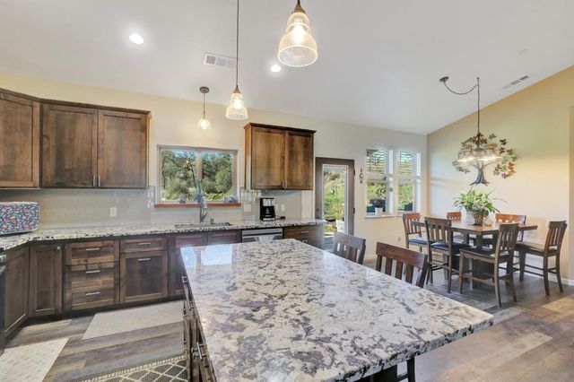 6718 Cross Star Trl, Marysville, CA 95901