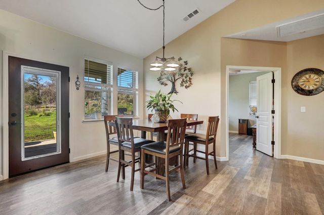 6718 Cross Star Trl, Marysville, CA 95901