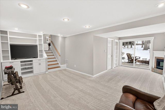 24013 BUSH HILL RD, Gaithersburg, MD 20882