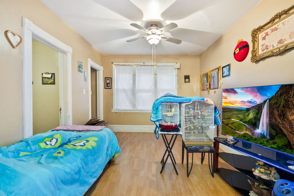 639 W 48th Street, Chicago, IL 60609 — photo 2