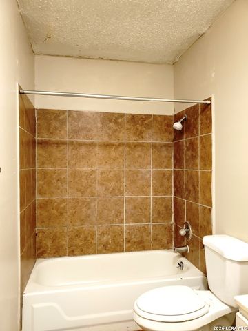 918 Hampton, San Antonio, TX 78220